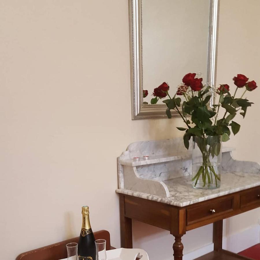 Hotel Raymond VII Cordes-sur-Ciel Bagian luar foto